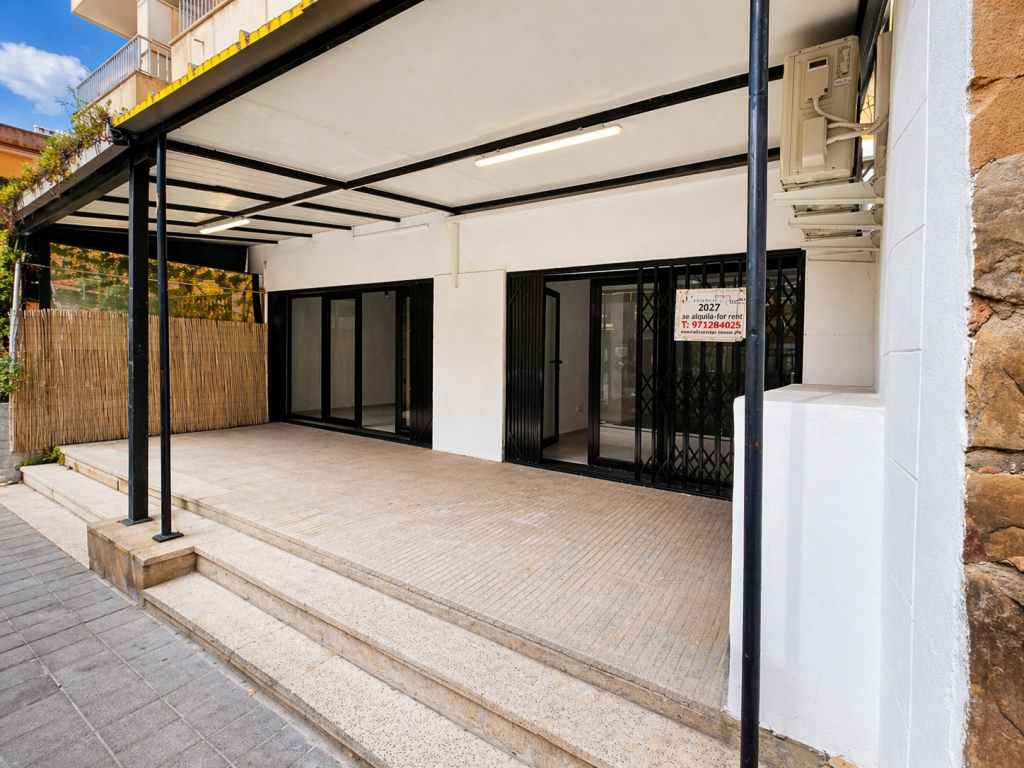 Ref 2027: Local con terraza en alquiler en Palma El Terreno
