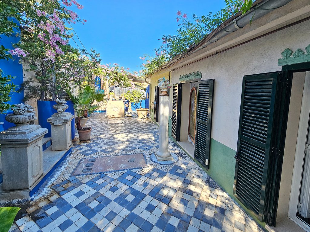Ref 2029: Unique villa for sale on a fantastic sea view plot in Palma El Terreno