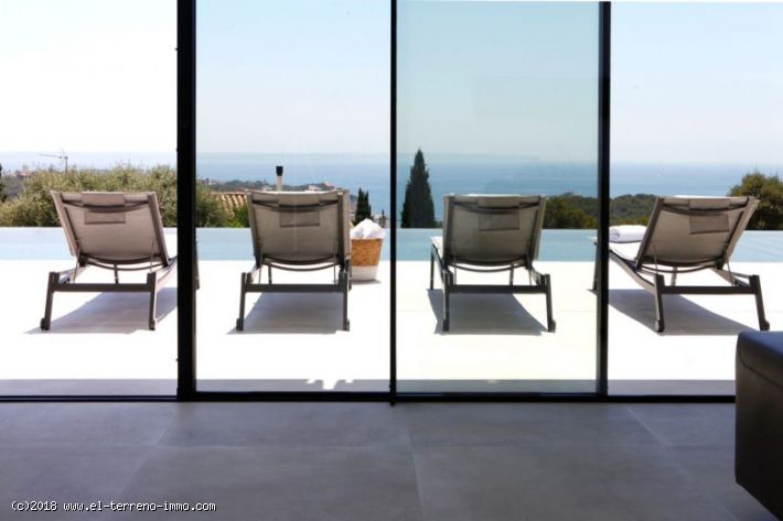 Ref 1615; Spektakulär modern villa med gigantisk havsutsikt i Genova till salu