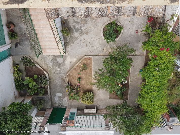 Ref 1612; Investering! Villa med 3 lägenheter och garage i Palma El Terreno till salu