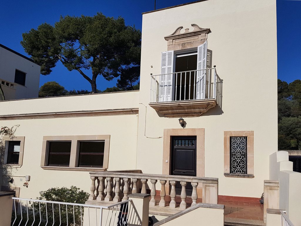 Ref 1022; Spacious villa with lots of charm and fantastic 360° view in Palma El Terreno for sale