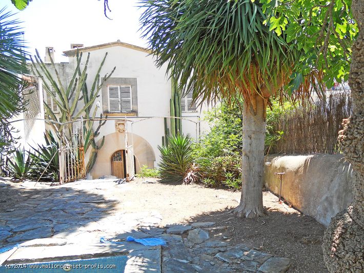 Ref 1672; Stor fastighet med 3 hus med havsutsikt till salu i El Terreno