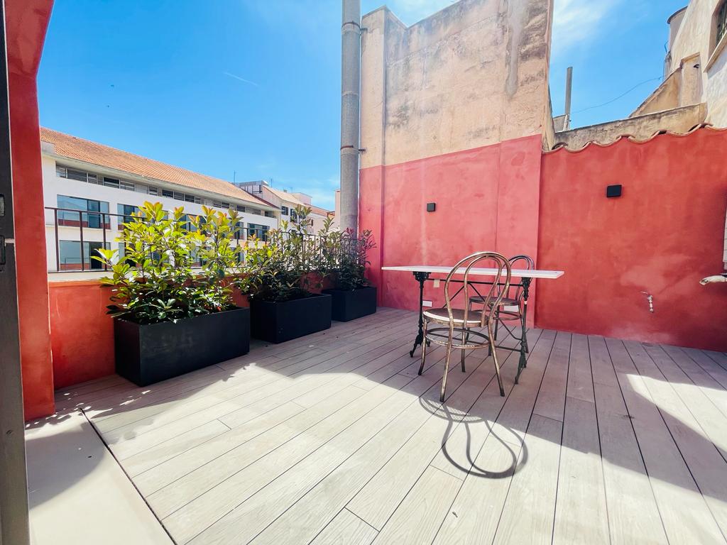 Ref 1956; Perfectly renovated apartment with large terrace in Palma’s old town for sale