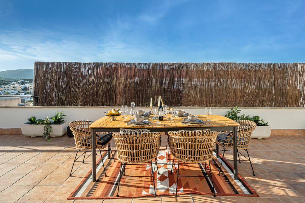 Ref 1952; Renovated penthouse on the tennis court in Santa Catalina for sale