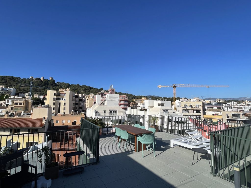 Ref 2084 ; Lumineux appartement d’une chambre à El Terreno à louer