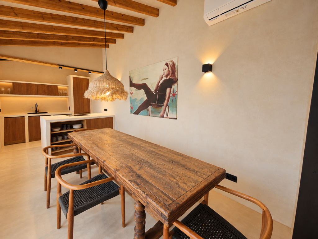 Ref 2125: Organisches Haus im Balistil mit Garten und Terrassen und Meerblick in Palma, El Terreno zur Miete